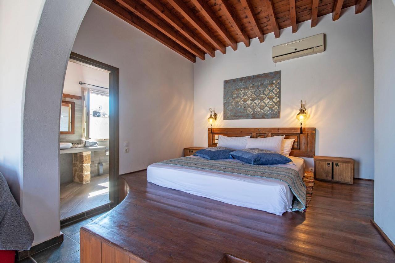 Saint Artemios Boutique Hotel Rhodes City Exteriör bild